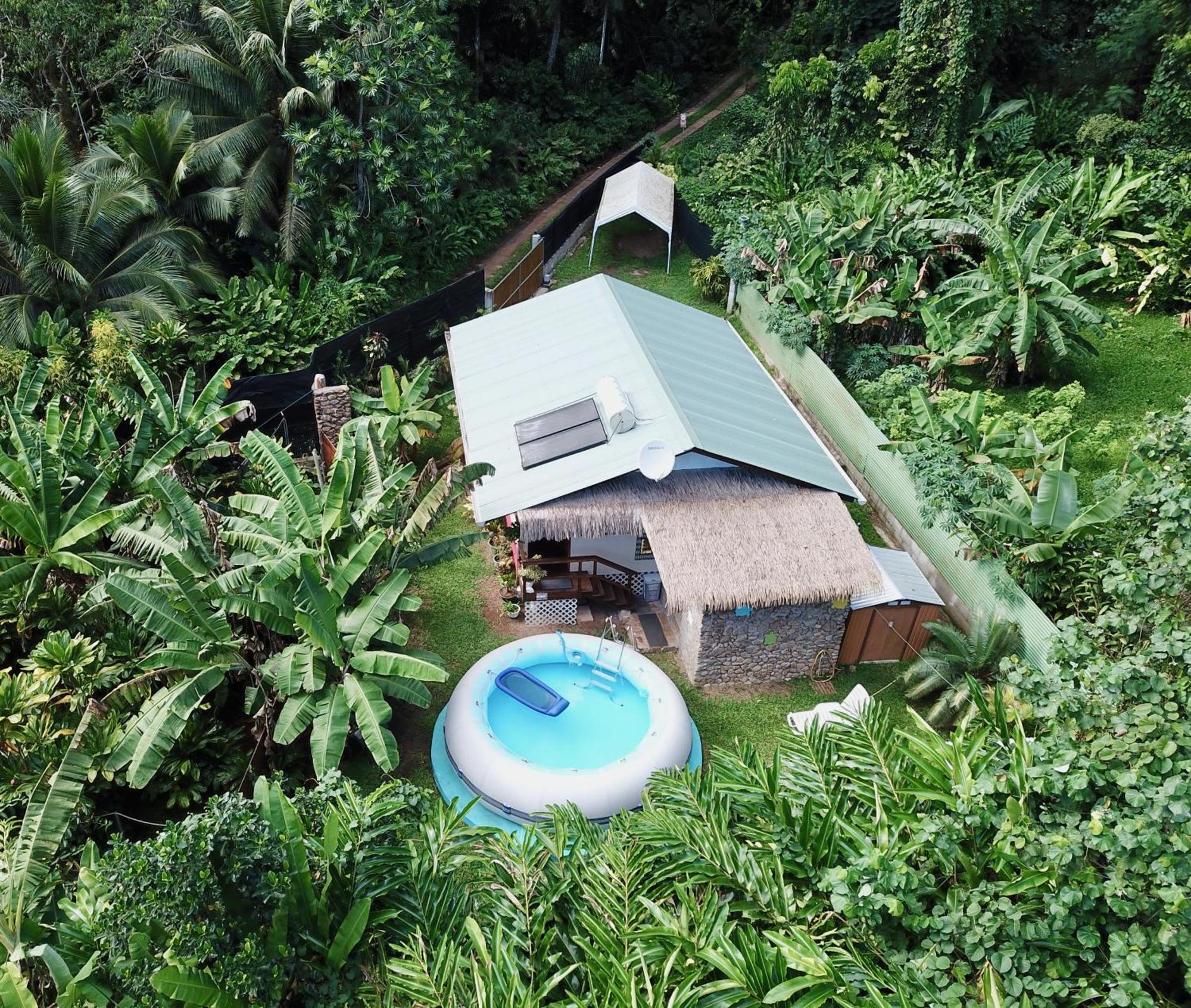 Fare Honu Cook'S Bay Moorea Exterior foto